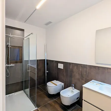 Domus Aurea Apartment Domodossola Exterior photo