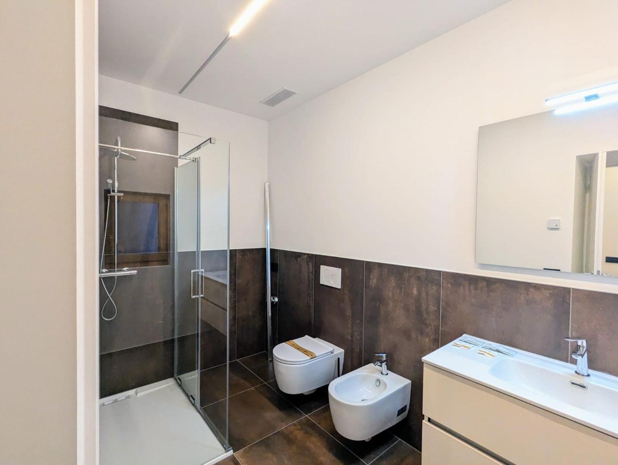 Domus Aurea Apartment Domodossola